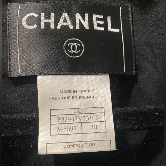 CHANEL Karl Lagerfeld Tweed Jacket with CC Logo Gunmetal & Pearl Chains. EU 40 - Picture 11 of 13